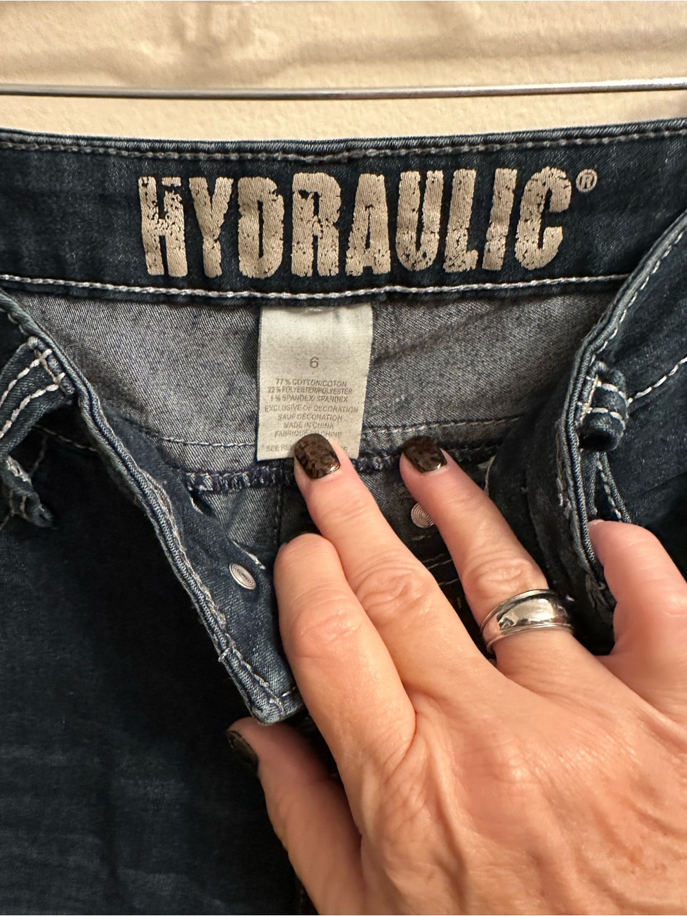 #286 Hydraulic Women's Dark Wash Stretch Denim Jeans
